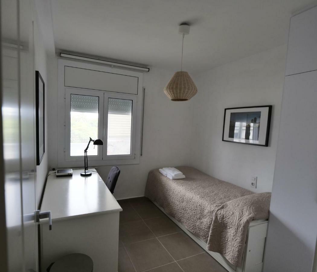 Apartamento Maraka Playa Castelldefels Exterior foto