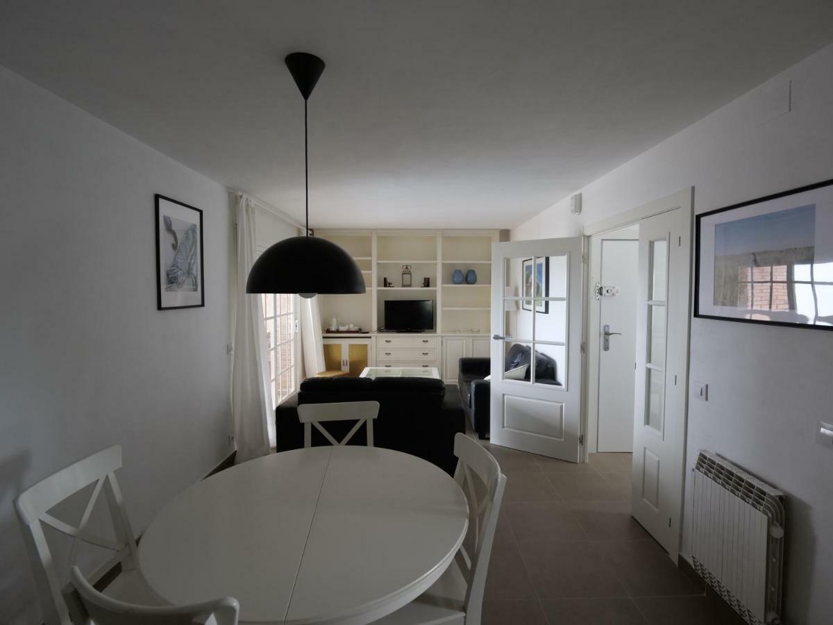 Apartamento Maraka Playa Castelldefels Exterior foto